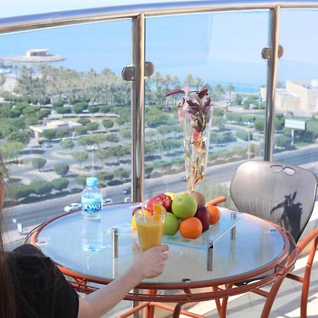 Отель Le Royal Corniche Salmiya Экстерьер фото